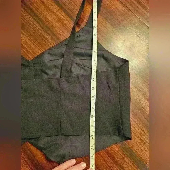 H&M Divided Black Sleeveless Wide Strap Cropped Vest Size XXL NWOT - Picture 9 of 10